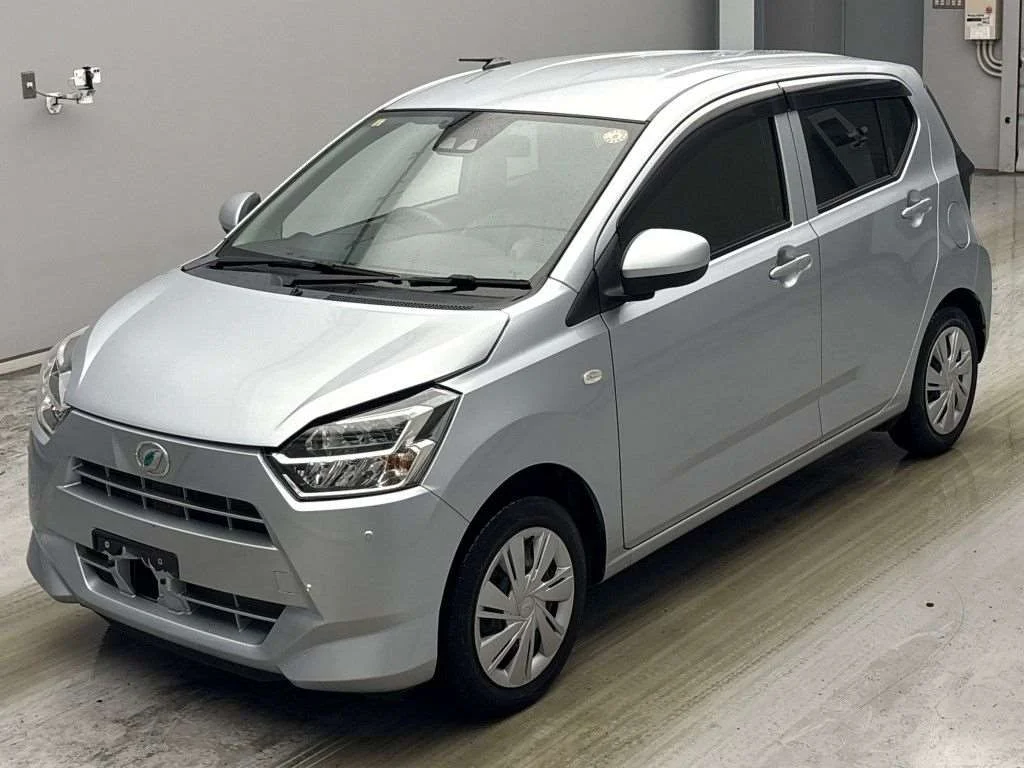 Daihatsu Mira e:S LA350S 2023